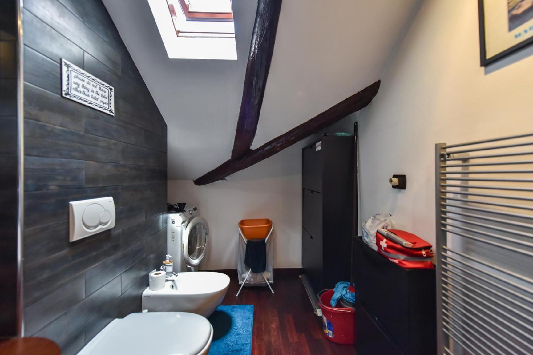 Modern Apartment Piazza Statuto Porta Susa Fs Turin Exterior photo